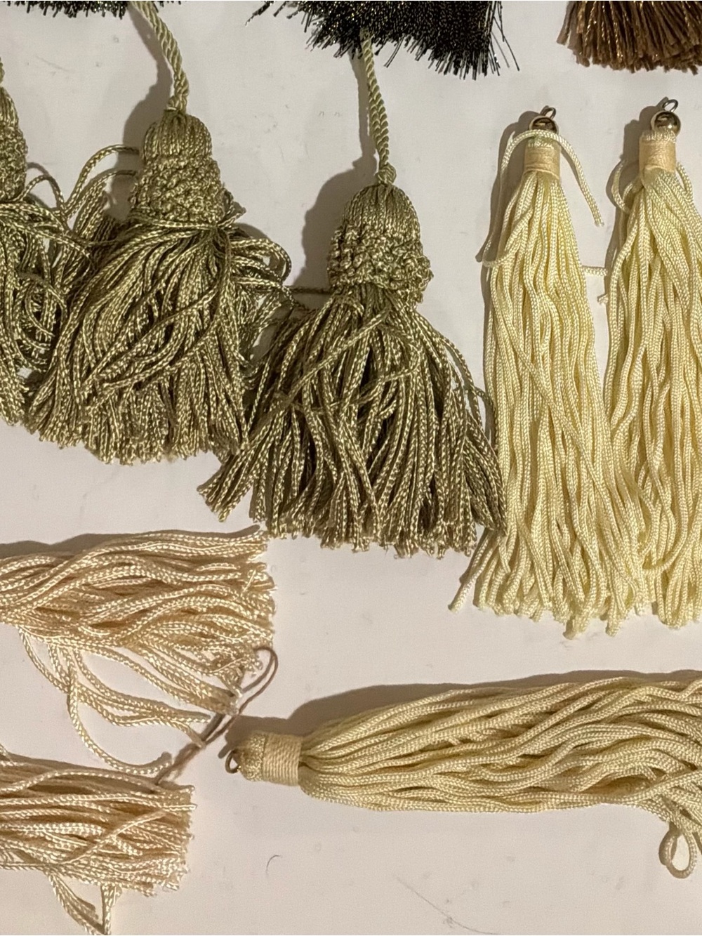 Assorted Decorative Tassels - Picture 3 of 4